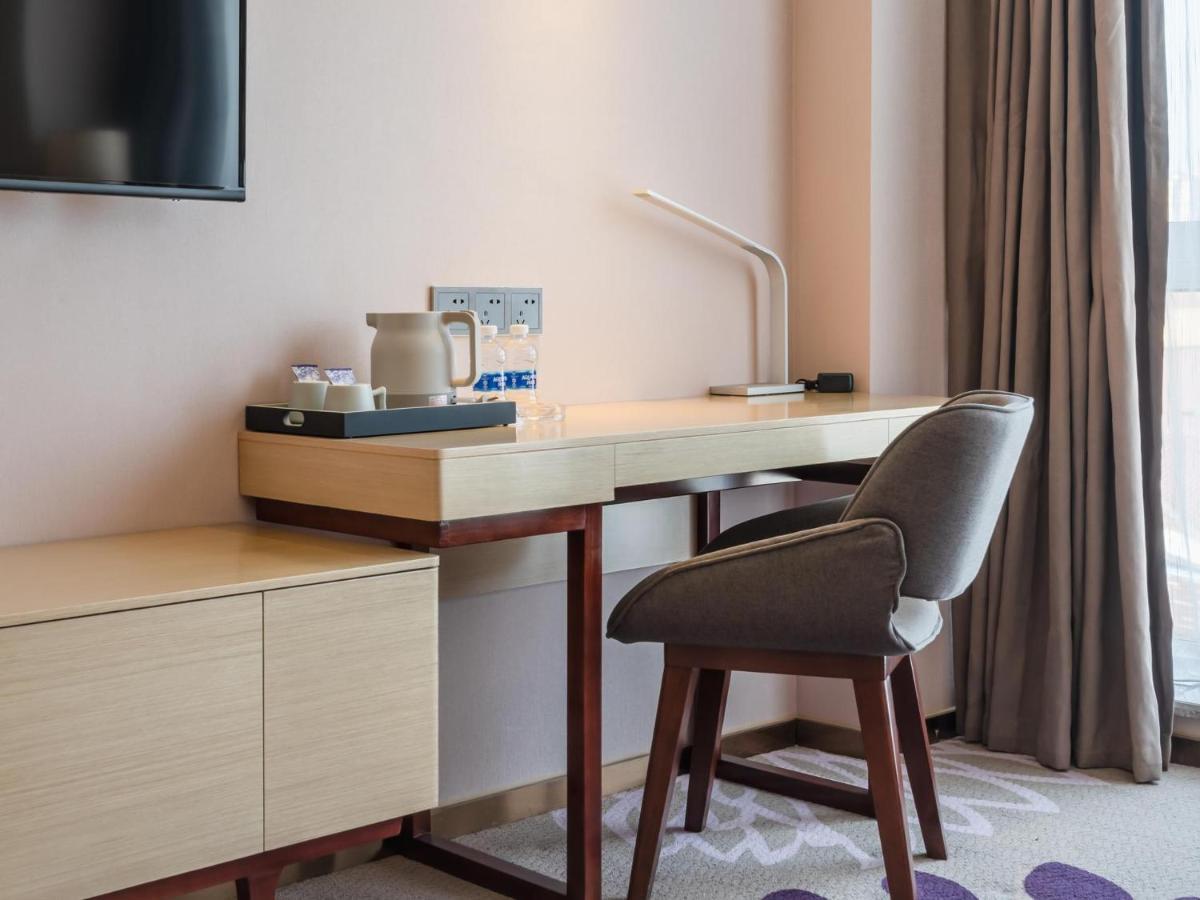 Lavande Hotel Luzhou Wanda Plaza Southwest Commercial City المظهر الخارجي الصورة